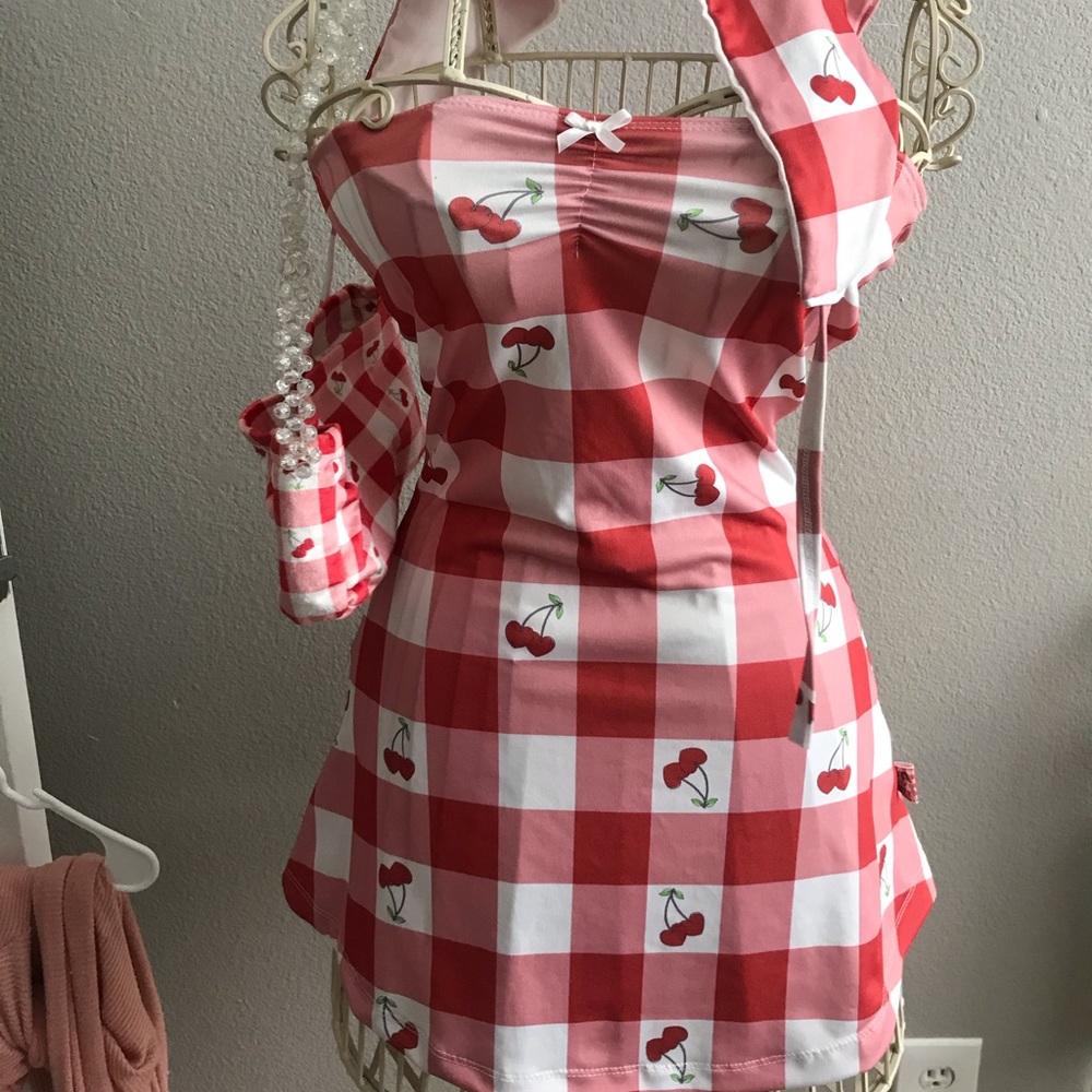 Nebbity strapless cherry print dress